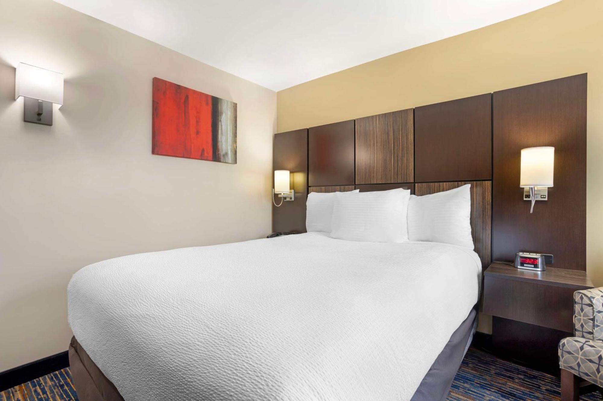 Best Western Plus Fairfield Hotel Exterior photo